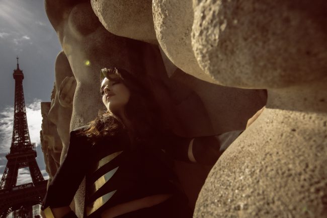 Mauro Lorenzo Fashion Editorial Photographer Advertising Paris France Parigi Toureiffel Pontalexandre Management  Inspiration Moodboard HauteCouture Reinassance fotografiadimoda veil jacket research gold black&white sunset flare pretaporter Portrait altamoda