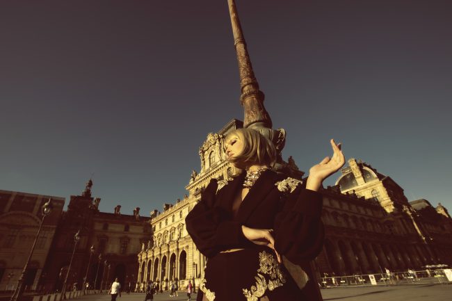 Mauro Lorenzo Fashion Editorial Photographer Advertising Paris France Parigi Toureiffel Pontalexandre Management  Inspiration Moodboard HauteCouture Reinassance fotografiadimoda veil jacket research gold black&white sunset flare pretaporter Portrait altamoda