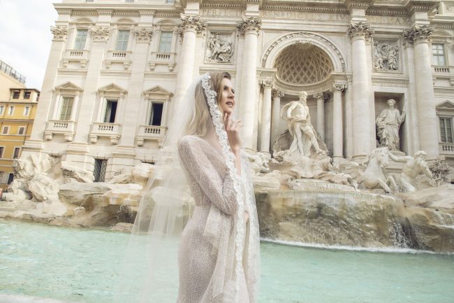 Mauro Lorenzo Fashion Photographer Advertising Campaign roma rome bridal altamoda handmade carrabs piazza spagna fontana trevi Whitedress Moodboard designer luxury sposa artDirector woman pregiato strascico popolo fountain