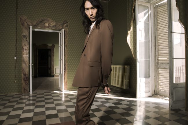 Mauro Lorenzo Fashion Photographer Advertising Campaign studio Hat Cappelli handmade marsem gentleman rocker rock  baroque Moodboard classic movement cinema Inspiration artDirector man dimora pants jacket-0298