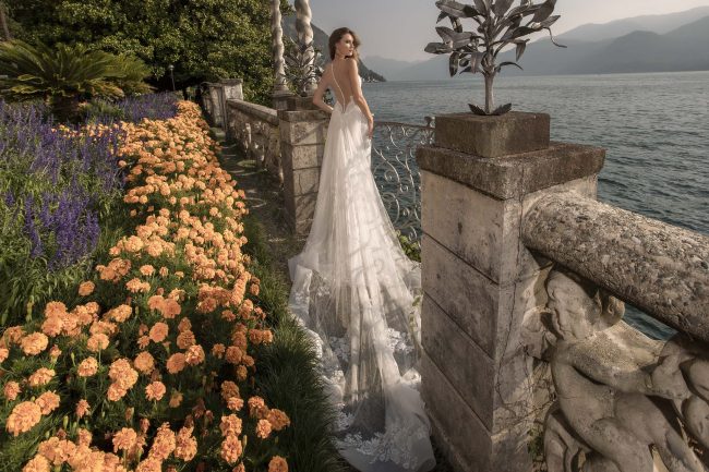 Mauro Lorenzo Fashion Photographer Advertising Campaign studio bridal altamoda handmade diamond lago como Whitedress Moodboard bridaldesigner luxury sposa artDirector woman pizzo coda villa monastero -1561 copia