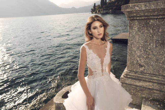 Mauro Lorenzo Fashion Photographer Advertising Campaign studio bridal altamoda handmade diamond lago como Whitedress Moodboard bridaldesigner luxury sposa artDirector woman pizzo coda villa monastero -1561 copia