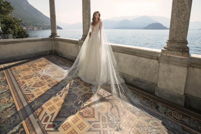 Mauro Lorenzo Fashion Photographer Advertising Campaign studio bridal altamoda handmade diamond lago como Whitedress Moodboard bridaldesigner luxury sposa artDirector woman pizzo coda villa monastero -1561 copia