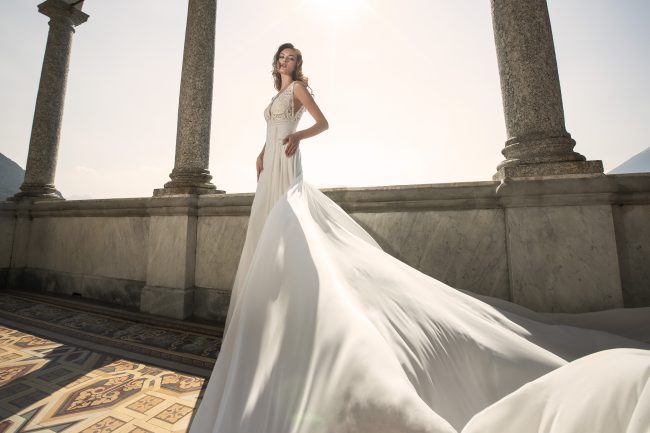 Mauro Lorenzo Fashion Photographer Advertising Campaign studio bridal altamoda handmade diamond lago como Whitedress Moodboard bridaldesigner luxury sposa artDirector woman pizzo coda villa monastero -1561 copia