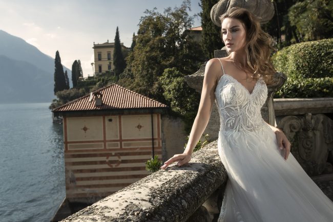 Mauro Lorenzo Fashion Photographer Advertising Campaign studio bridal altamoda handmade diamond lago como Whitedress Moodboard bridaldesigner luxury sposa artDirector woman pizzo coda villa monastero -1561 copia
