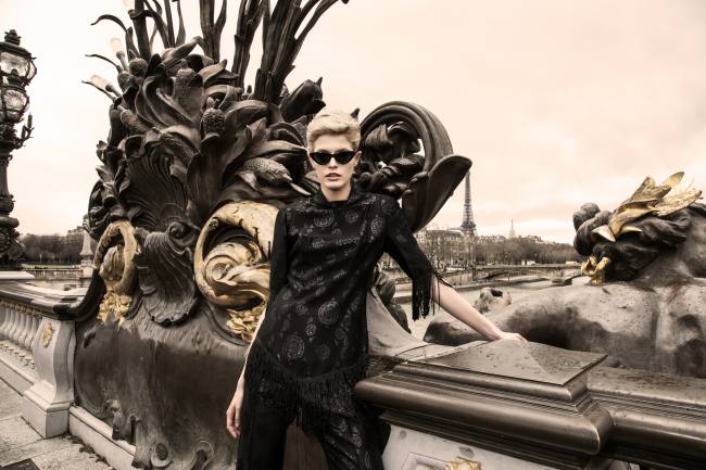 Mauro Lorenzo Fashion Photographer Fashion Editorial Officiel Baltics Lofficiel Magazine Top Brand Haute Couture Dior Versace Lacroix Moschino Hat Parigi Paris Tour Eiffel Colour Inspiration Jacket Street Urban Movement France 